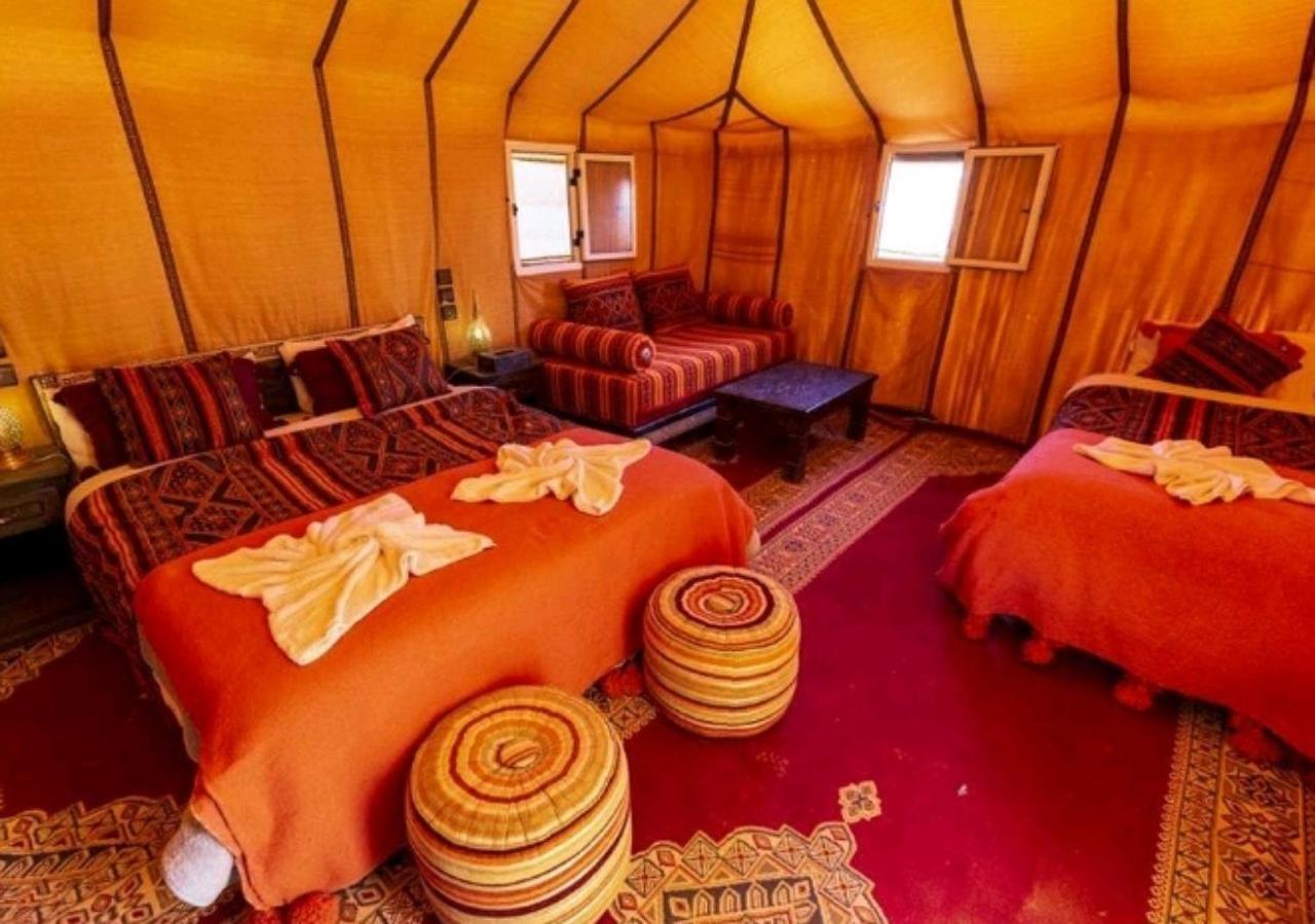 Готель Fabulous Luxury Camp Мерзуга Екстер'єр фото