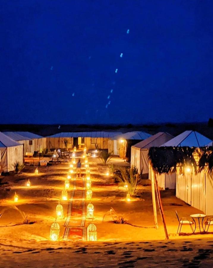 Готель Fabulous Luxury Camp Мерзуга Екстер'єр фото