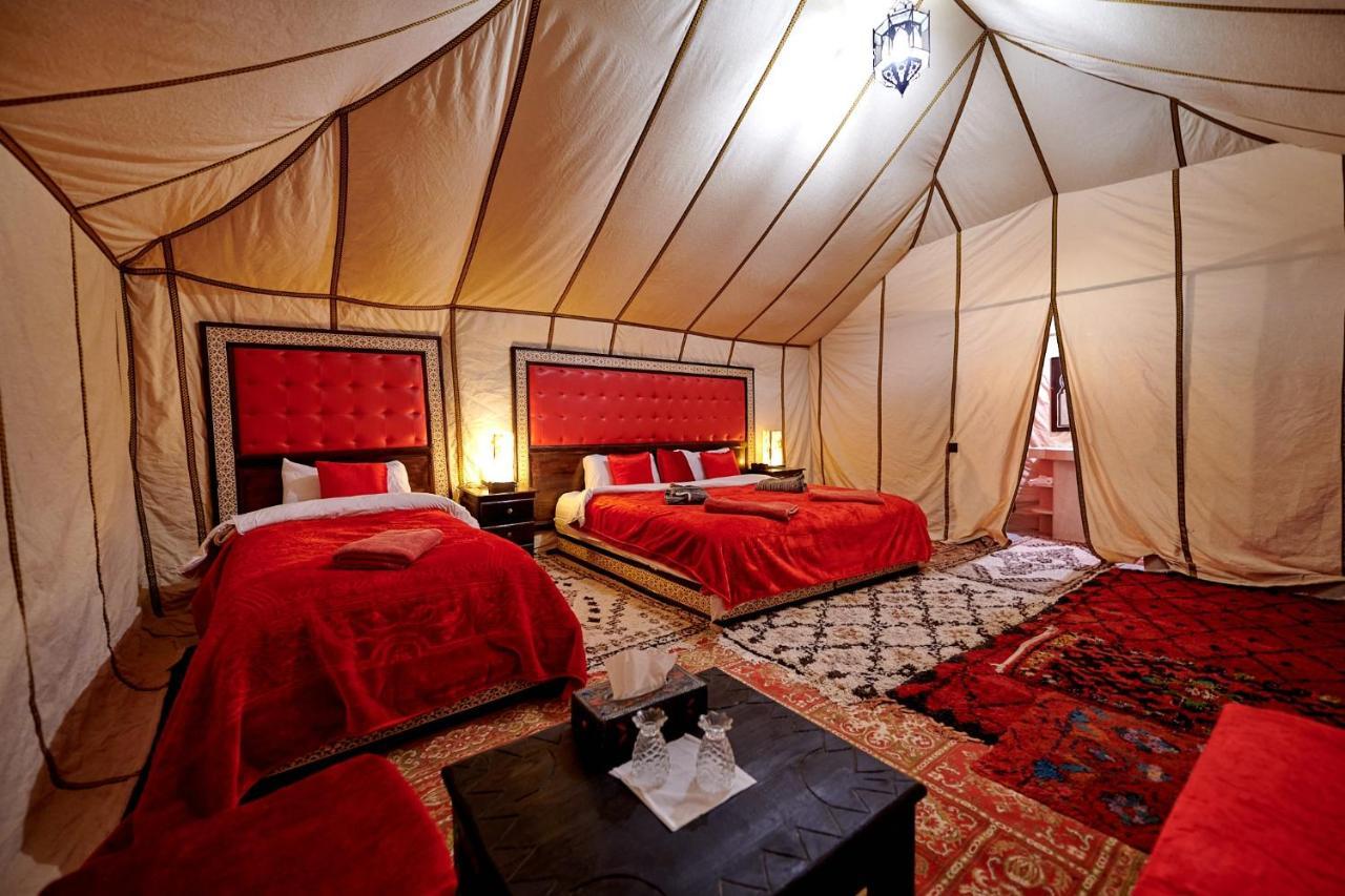 Готель Fabulous Luxury Camp Мерзуга Екстер'єр фото