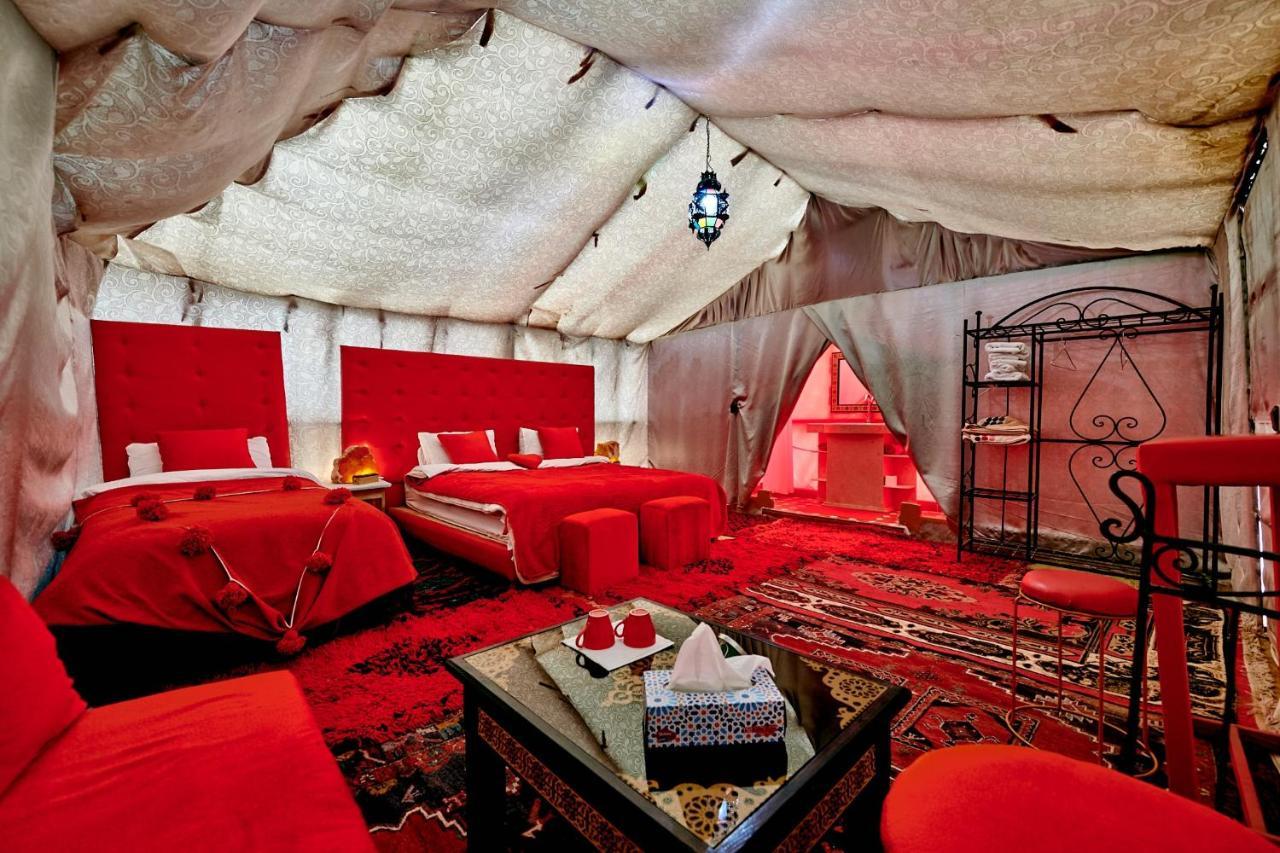 Готель Fabulous Luxury Camp Мерзуга Екстер'єр фото