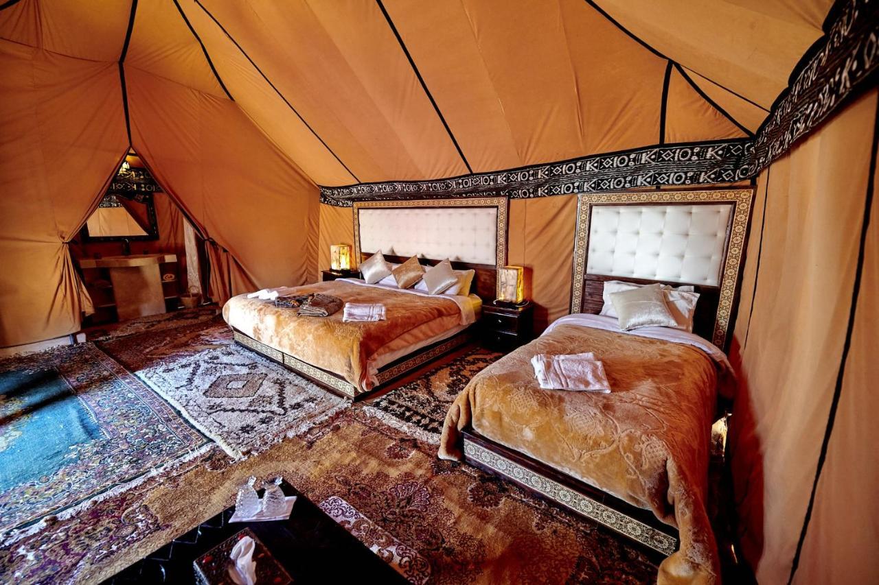 Готель Fabulous Luxury Camp Мерзуга Екстер'єр фото