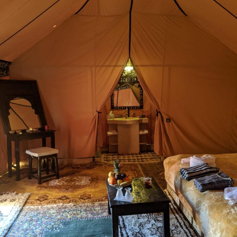 Готель Fabulous Luxury Camp Мерзуга Екстер'єр фото