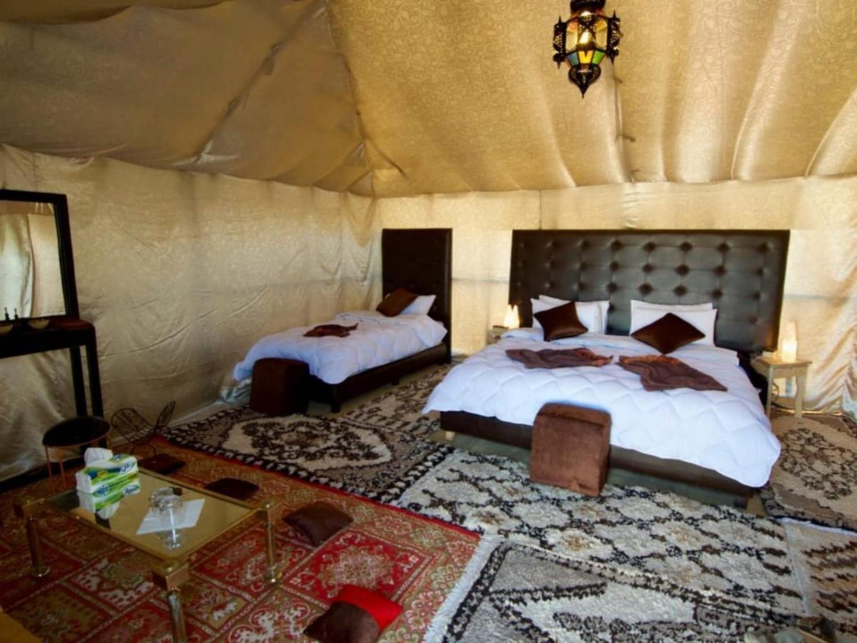 Готель Fabulous Luxury Camp Мерзуга Екстер'єр фото