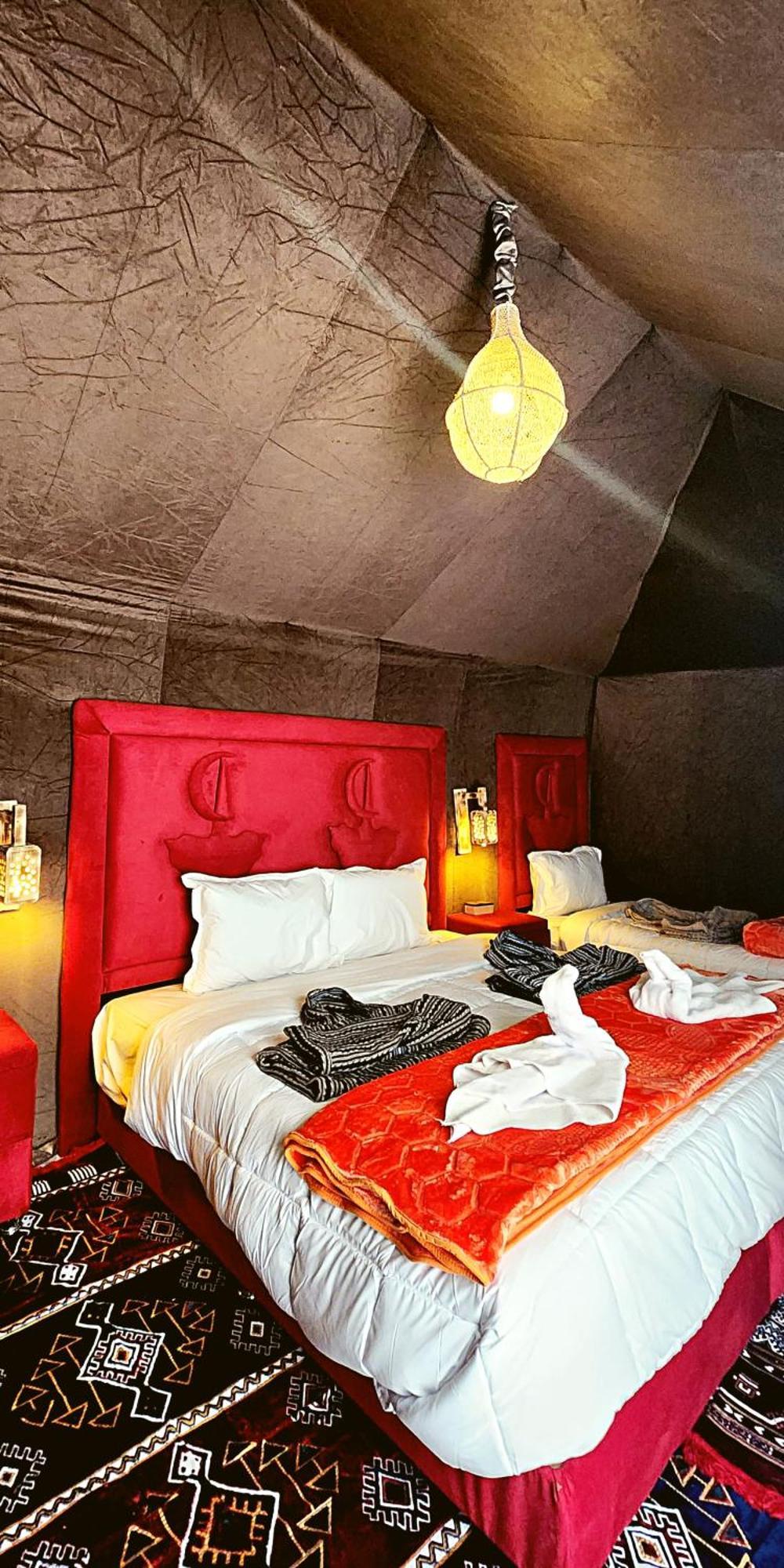 Готель Fabulous Luxury Camp Мерзуга Екстер'єр фото
