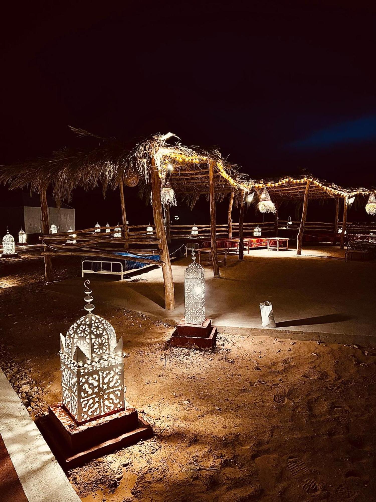 Готель Fabulous Luxury Camp Мерзуга Екстер'єр фото